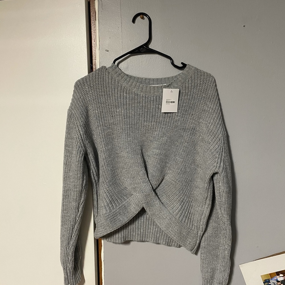 Crop sweater